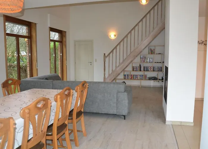 Welcoming Villa In Puivelde With Terrace Garden Barbeque